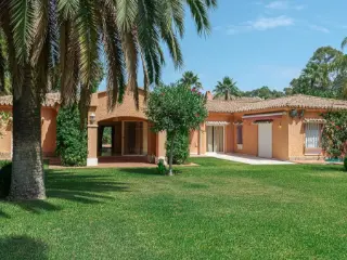 Huis te koop El Paraíso (RBT60971)