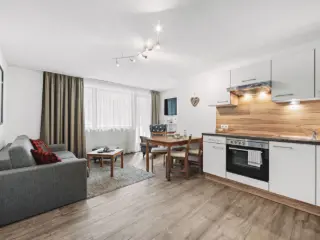 Appartement te koop Oetz (RBT61247)