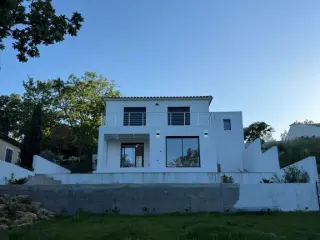 Huis te koop Besse-sur-Issole (RBT61662)