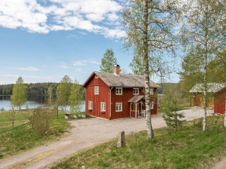 Huis te koop Klässbol (RBT62122)