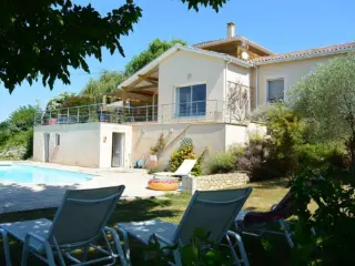 Residence for sale Condom (RBT62403)