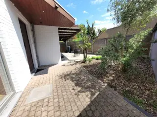 Commercial building for sale Assebroek (RBT63445)