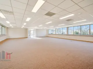 Office space for rent Merelbeke (RBT63622)