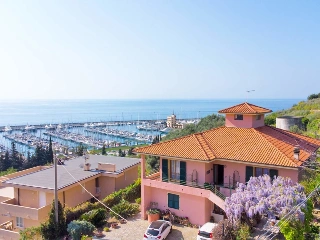 Residence for sale Santo Stefano al Mare (RBT70425)