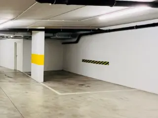 Garage à louer Luxembourg (RBT73935)