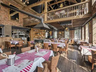 Handelspand te koop Kortrijk (RBT74377)