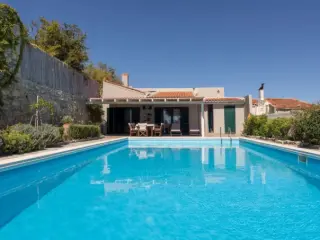 Residence for sale Episkopi (RBT75092)