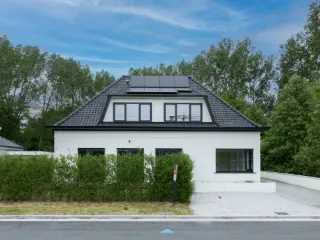 Villa te koop Hansbeke (RBT78502)