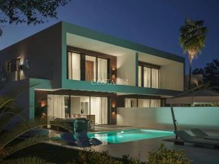 Residence for sale Nerja (RBT80816)