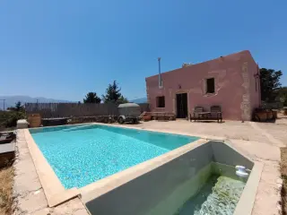 Residence for sale Litsarda (RBT81778)