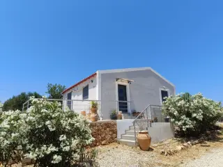 Residence for sale Litsarda (RBT81779)