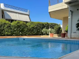 Residence for sale Vari (RBT81782)