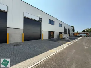 Surface industrielle à louer Melle (RBT82167)