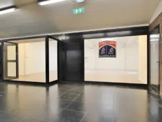 Commercial building for rent Sint-Truiden (RBT83159)