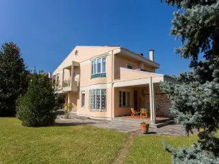 Residence for sale Pedini (RBT84298)