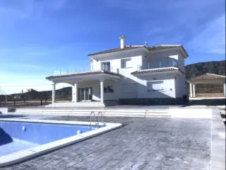 Huis te koop Pinoso (RBT84735)