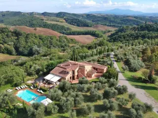 Huis te koop Asciano (RBT85742)