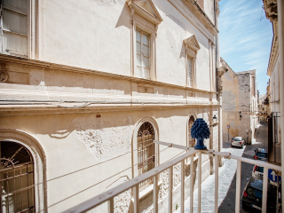 Residence for sale Island of Ortigia (RBT86036)