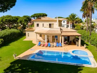 Huis te koop Quarteira (RBT86080)