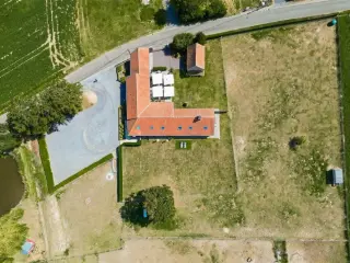 Surface commerciale à vendre Mont-de-l'Enclus (RBT90068)