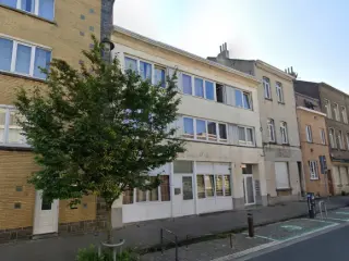 Huis gemengd gebruik te koop Vorst (RBT90221)