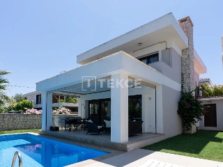 Maison à vendre Çeşme (RBT92126)