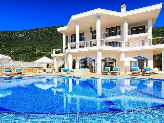 Huis te koop Kaş (RBT92304)