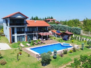 Huis te koop Karamürsel (RBT92933)