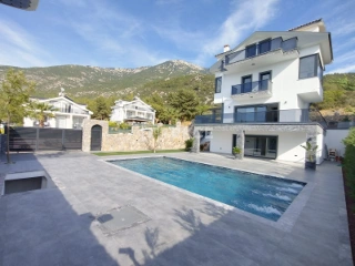 Huis te koop Fethiye (RBT94320)