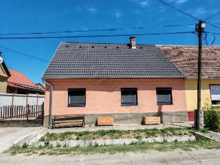 Huis te koop Pécsvárad (RBT94700)