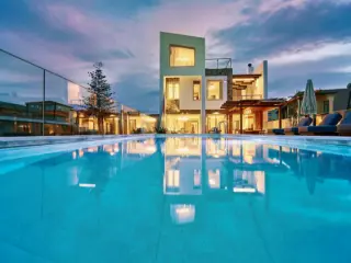 Residence for sale Kokkini Hani (RBT94718)