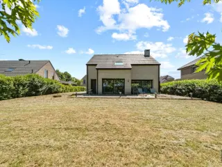 Villa for sale Luingne (RBT96818)