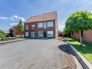 Huis te koop Staden (RBT96975)