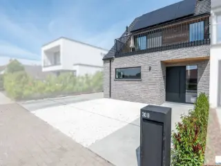 Residence for sale Leffinge (RBT97844)