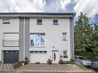 Residence for sale Weidingen (RBT98401)