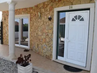 Huis te koop Alcobaça (RBT98639)