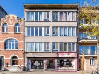 Surface commerciale à vendre Merksem (RBU00289)