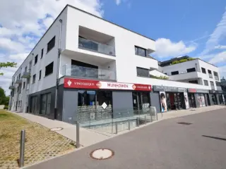 Commercial building for sale Strassen (RBU00760)