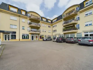 Commercial building for sale Strassen (RBU00787)