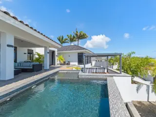 Residence for sale Willemstad (RBU02352)