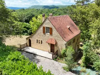 Residence for sale Beynac-et-Cazenac (RBU02674)