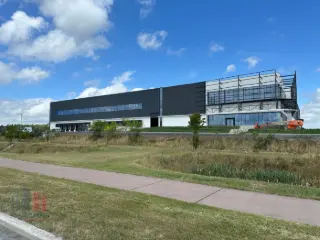 Industrie te huur Péruwelz (RBU05177)