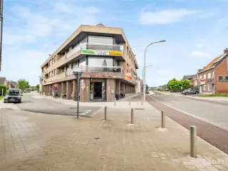 Handelspand te koop Oostrozebeke (RBU05777)