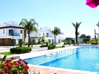 Huis te koop Akova (RBU06191)