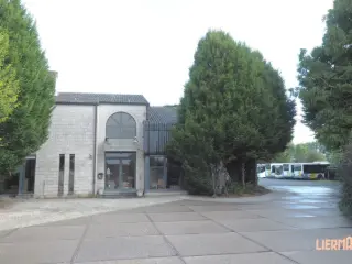 Commercial building for rent Haaltert (RBU07393)