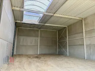 Surface industrielle à vendre Halen (RBU09289)