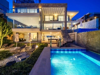 Huis te koop Kaş (RBU10189)