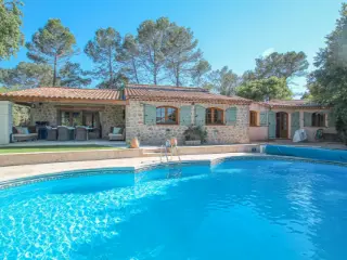 Residence for sale Seillans (RBU10312)