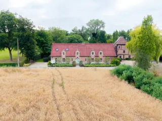 Mixed building for sale Ranst (RBU11194)