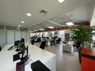 Kantoor te huur Anderlecht (RBU11744)